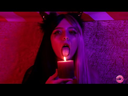 ❤️ Madasigon nga Blowjob gikan sa Sexy Succubus nga adunay Katumanan sa Baba ❤️❌ Porno sa amon