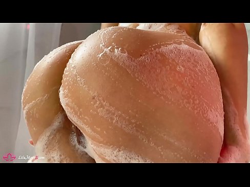 ❤️ Brunette Masturbates Pussy uban sa Vibrator sa Intense Orgasm sa Shower ❤️❌ Porno sa amon